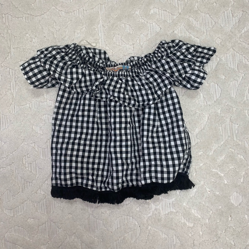 Girls checkered fringe shirt